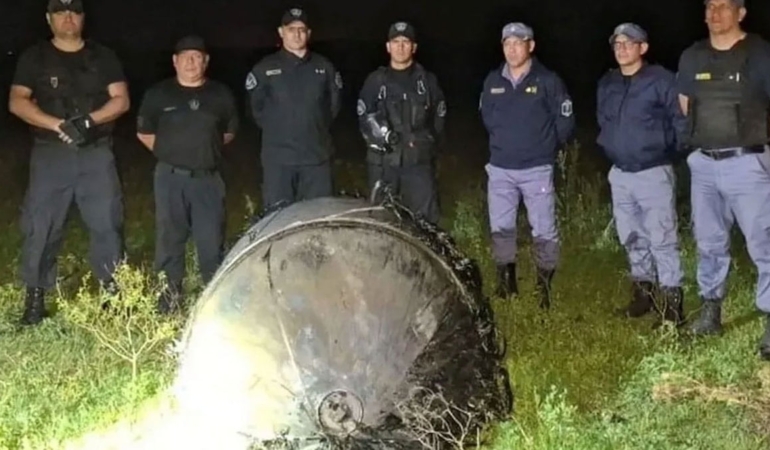 Bir anda gökten düştü: Yetkililer ne olduğunu açıklayamadı