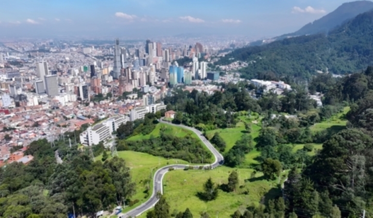 Kolombiya: ABD, ülkeyi narkotikle çabada işbirliğinde başarısız ülke statüsüne alacak