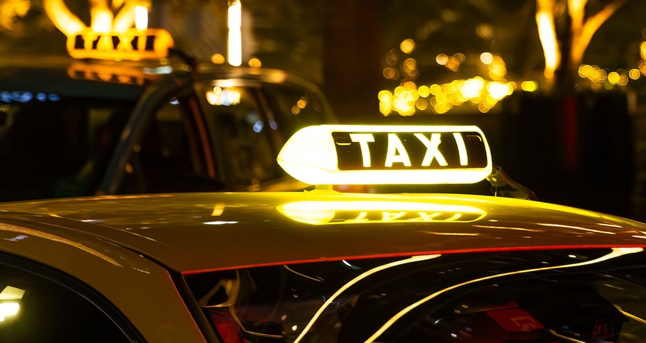 lastikler-patlar-denilerek-alinmadigi-taksiyi-dava-etti-OjPdOFAN.jpg