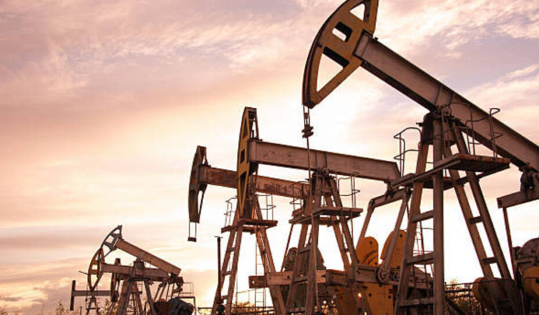 OPEC+ toplantısı ve ABD yaptırımlarıyla petrolde istikamet değişimi