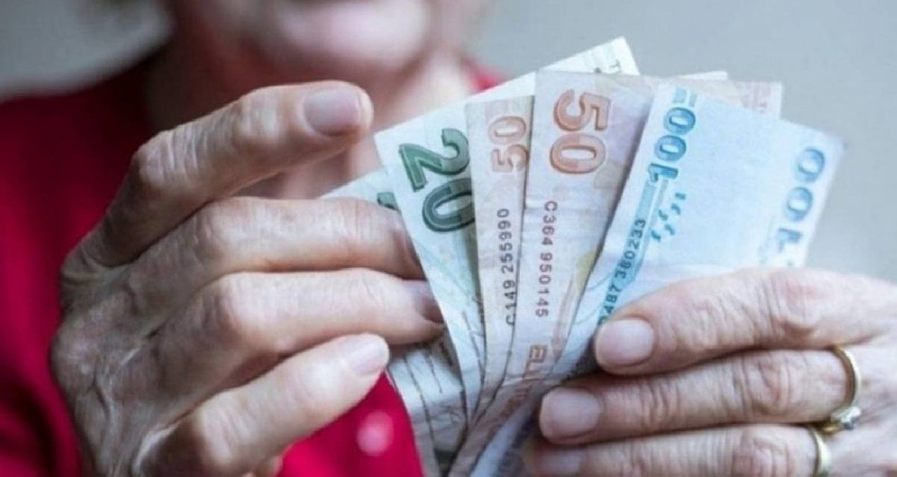 107-bin-tl-fark-var-2025-mi-2026-mi-emeklilik-icin-daha-avantajli-RXngSr42.jpg