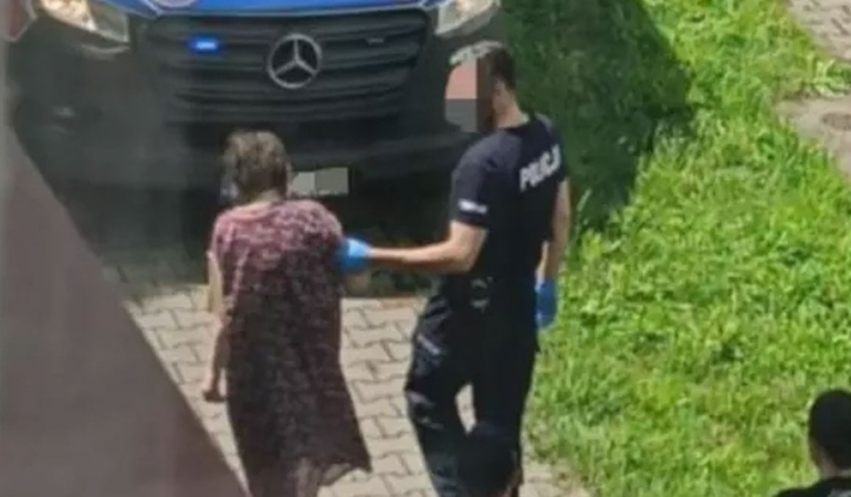 27 yıldır kilitli kaldığı odadan çıkarıldı: İlk sözleri dumura uğrattı
