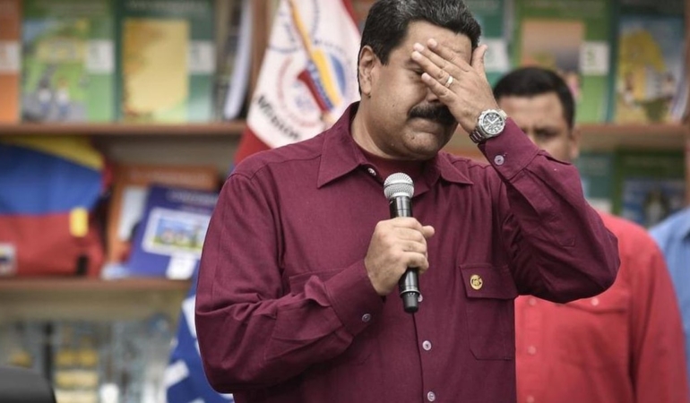 ABD donanması tarafından kuşatılınca, ülkede ne varsa Trump’a teklif etti