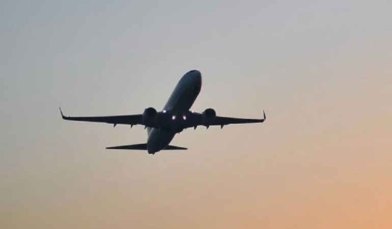 ABD hava sahasında kriz! Trafik durdu, binlerce uçuş gecikti