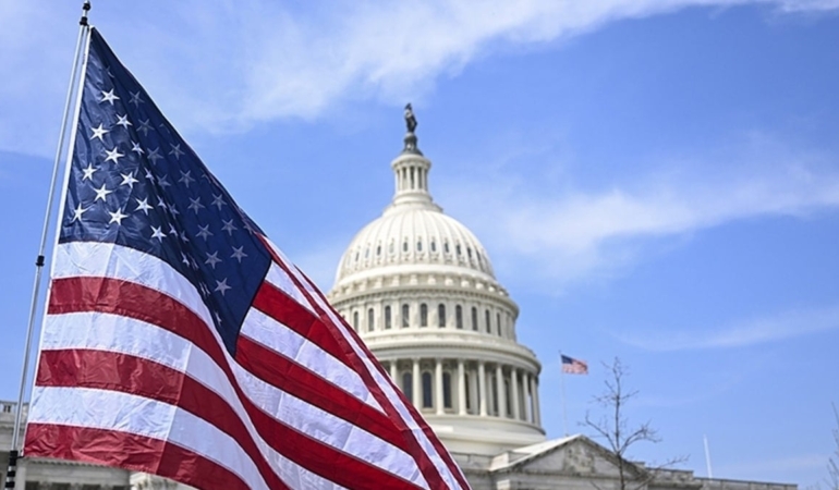 ABD’de öncü tarım dışı verisi eylülde beklentinin altında kaldı: Dolar sert çakıldı