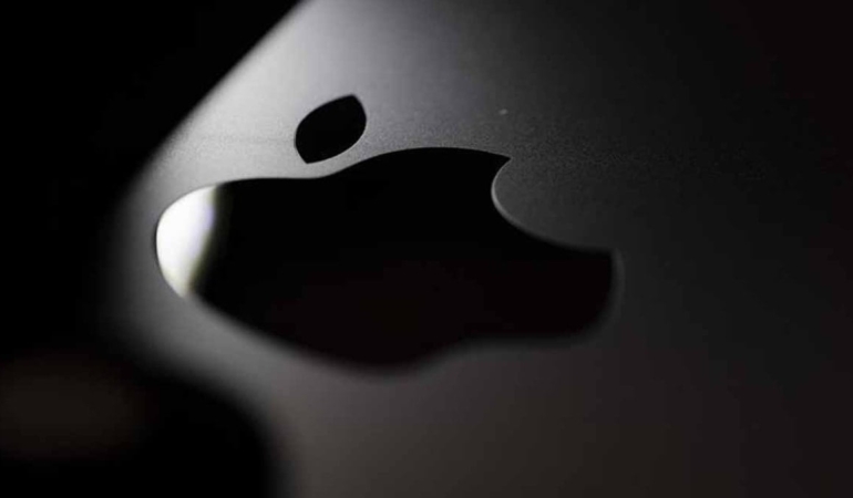 Apple bile fark etmedi! iPhone 17 alacaklar dikkat: En popüler kılıf, Apple’ın yeni aksesuarıyla çalışmıyor!