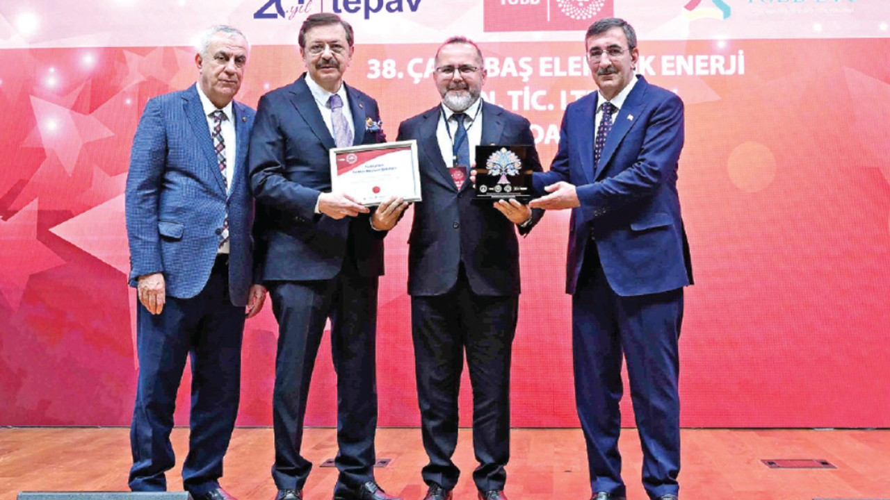 catalbas-elektrik-enerjiturkiye-100-listesine-ust-uste-ikinci-sefer-girme-basarisi-gosterdi-mmQmfncu.jpg