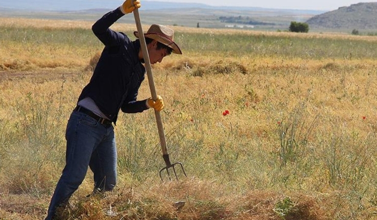 CHP’li Adem uyardı: Kayıtları eksik olan çiftçi ‘destek alamama’ ile karşı karşıya