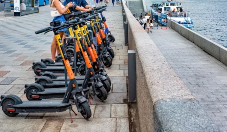 Elektrikli scooterları yasaklama kararı aldılar