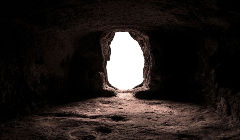 Evinin altında gizli tüneller buldu: Gören herkes aynı şeyi söyledi