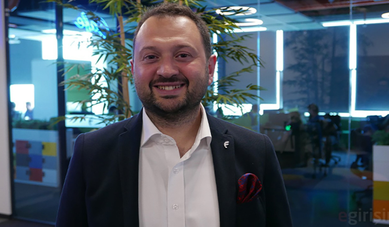 Fintek bölümündeki yükselişini, nitelikli projelerle destekliyor