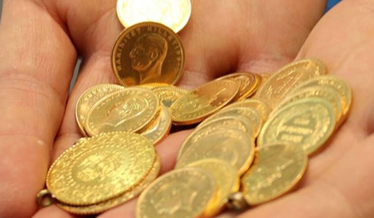 Gece yarısı gelen haberle altın zirveden döndü