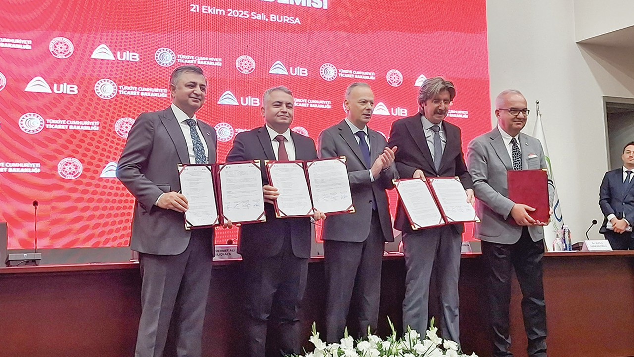 ihracatcilar-icin-yeni-bir-finansman-kapisi-olacak-xZSra5fA.jpg