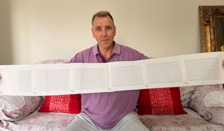 İsmini söylemek 20 dakikada sürüyor! Nikah memuru bile adını kasetten dinletti