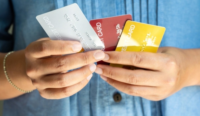 Kredi kartı borcu olanlar için bugün son gün: Bankalar tamamen bitiriyor!