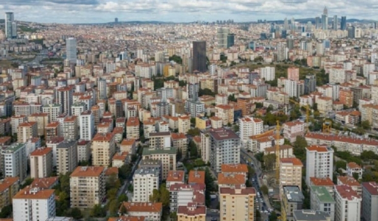 Mahfi Eğilmez’den vergi tavsiyesi: Bir koyundan 2 post çıkarılmamalı