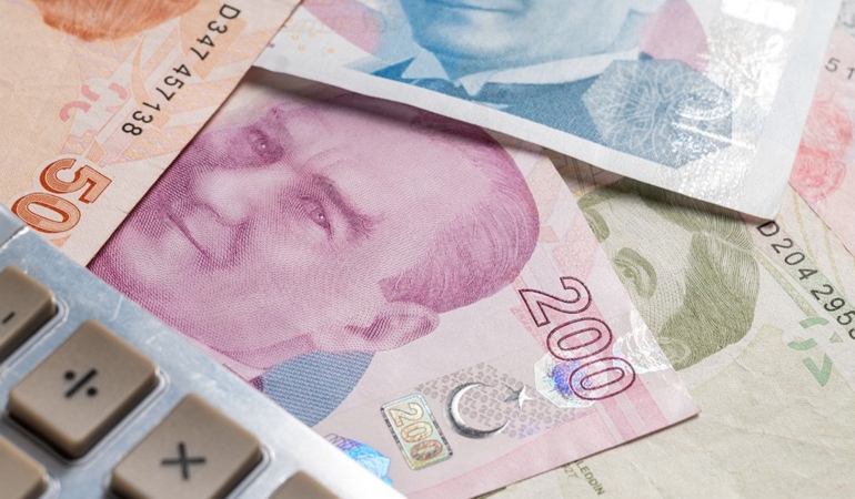 Milyonlarca vatandaşı ilgilendiriyor! Vergide köklü değişiklikler yolda: Kira, ruhsat, araç ve fonlarda vergi ve harç yükü artıyor