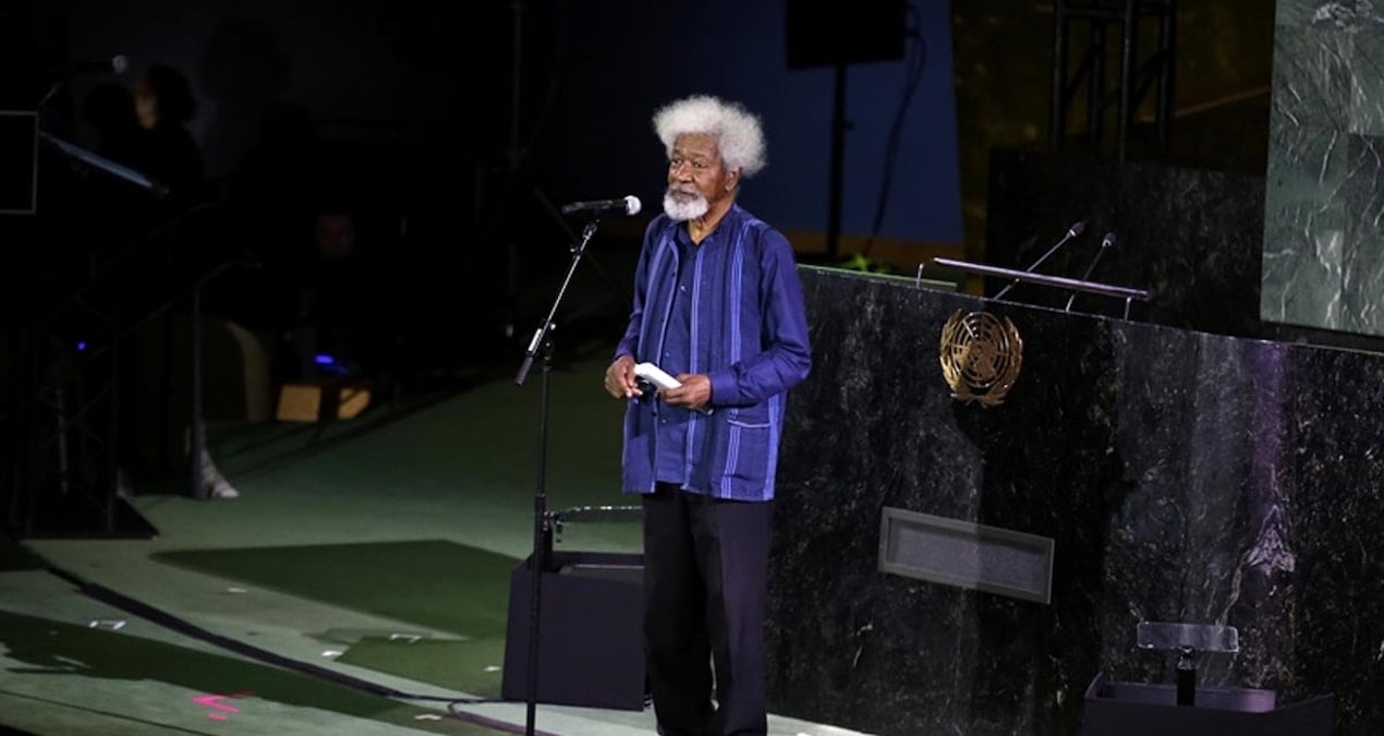 nobel-odullu-yazar-wole-soyinkanin-abd-vizesi-iptal-edildi-69zaabf8.jpg