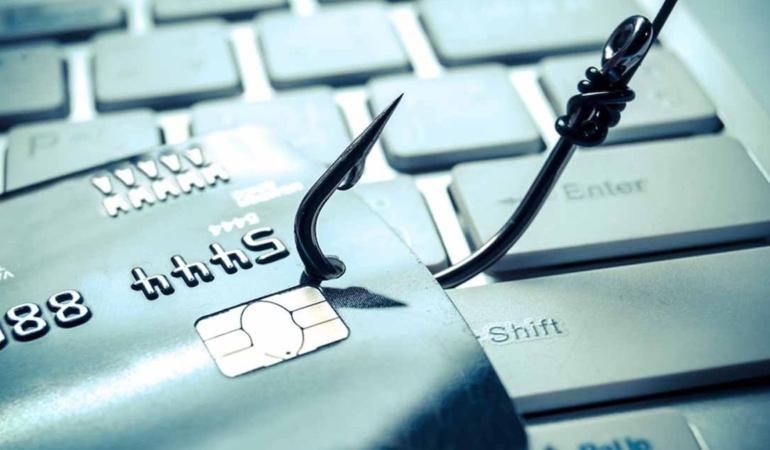 Otoparklarda ‘İrlandalı turist’ tuzağı! Bu hikayeyle cepleri boşaltıyorlar