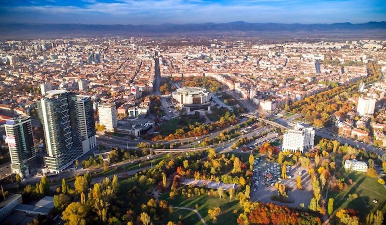 Para birimleri değişiyor diye resmi tatil yapılacaklar