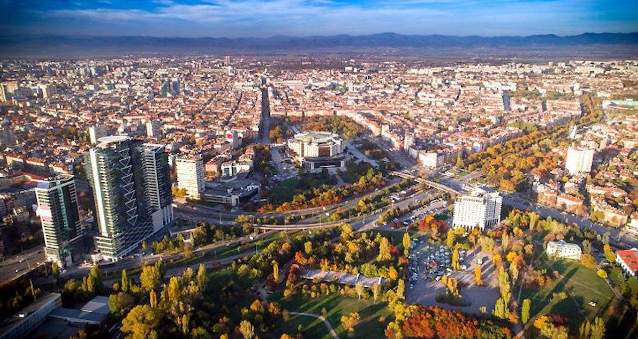 para-birimleri-degisiyor-diye-resmi-tatil-yapilacaklar-HXdymWMY.jpg