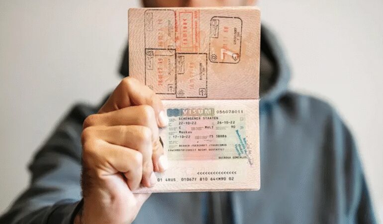 Pasaportları kontrollerini unutun: Avrupa’ya giriş artık böyle yapılacak
