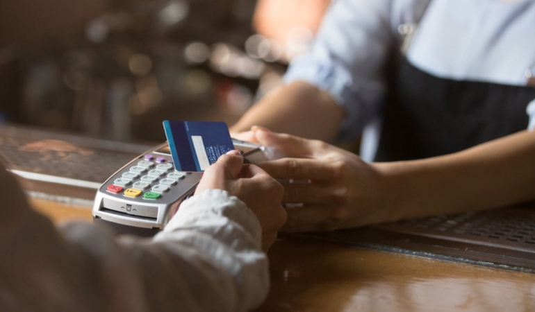 POS cihazıyla hesap ödedi, karakola çağrıldı: Herkes bu tuzağa düşebilir!