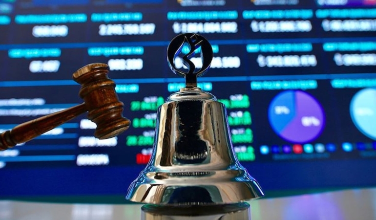 SPK’dan bir şirketin halka arzına onay; bir şirkete de işlem yasağı geldi