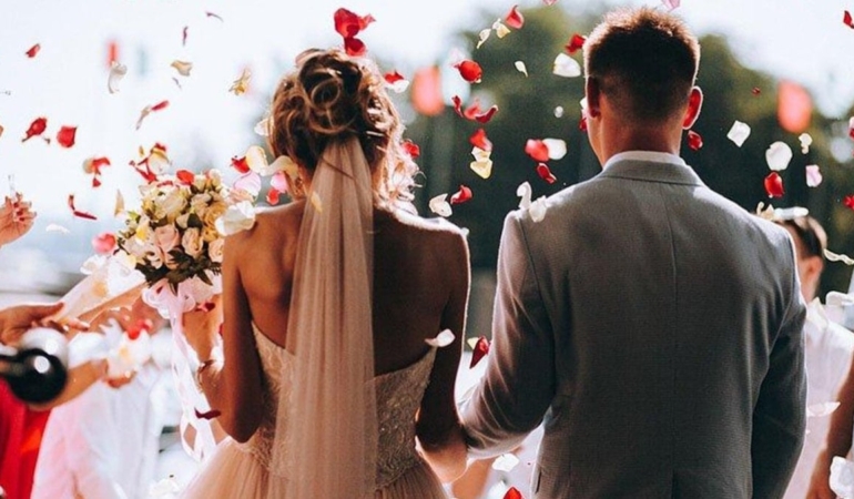 TOKİ gençlere evlenmeyin dedi