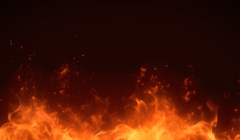 Ülkede kaos çıktı: 191 bin kamu çalışanın bilgileri yangında yok oldu