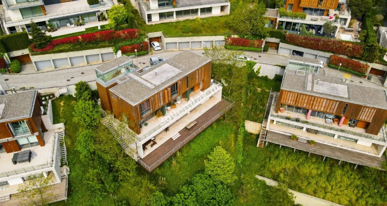 ziraat-bankasindan-unlulerin-sitesinde-milyonluk-villa-satisi-WOh4ZyHv.jpg