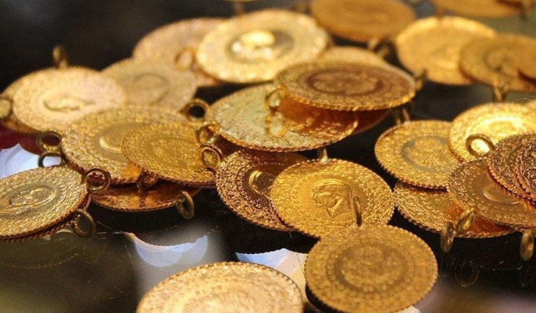 Altın fiyatlarında ibre tersine döndü! Gram altın bir anda 113 TL geriledi