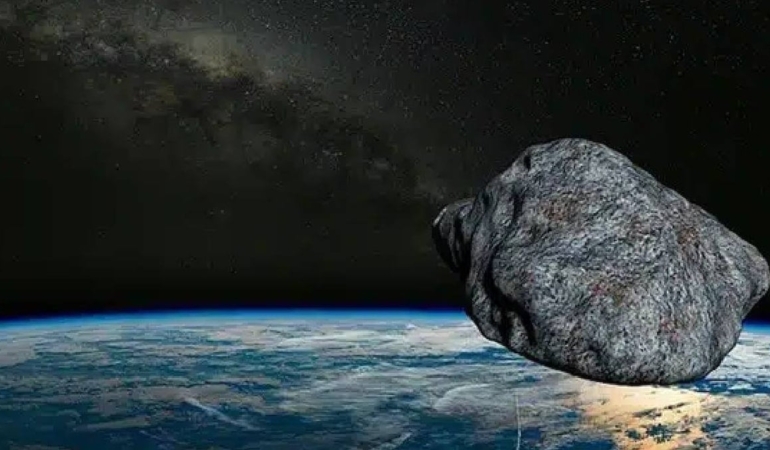 ay-icin-tehlike-buyuk-dev-asteroit-hizla-yaklasiyor-p4BBa1Fs.jpg