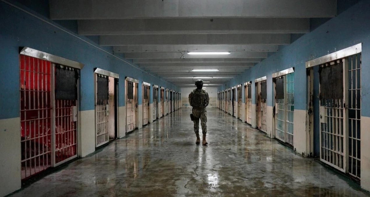 cezaevindeki-10-mahkum-veremden-vefat-etti-cqJzAqrB.jpg
