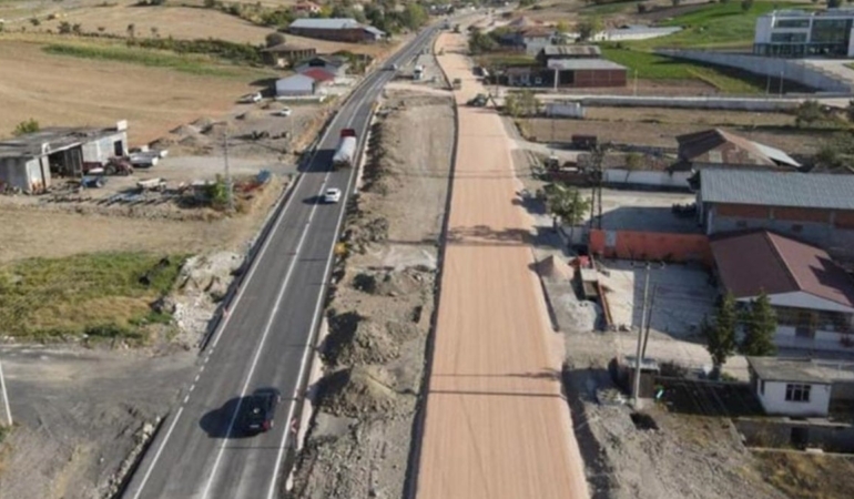 ‘Deli Dumrul’ projelerini bırakın 101 milyarı ölüm yollarına ayırın