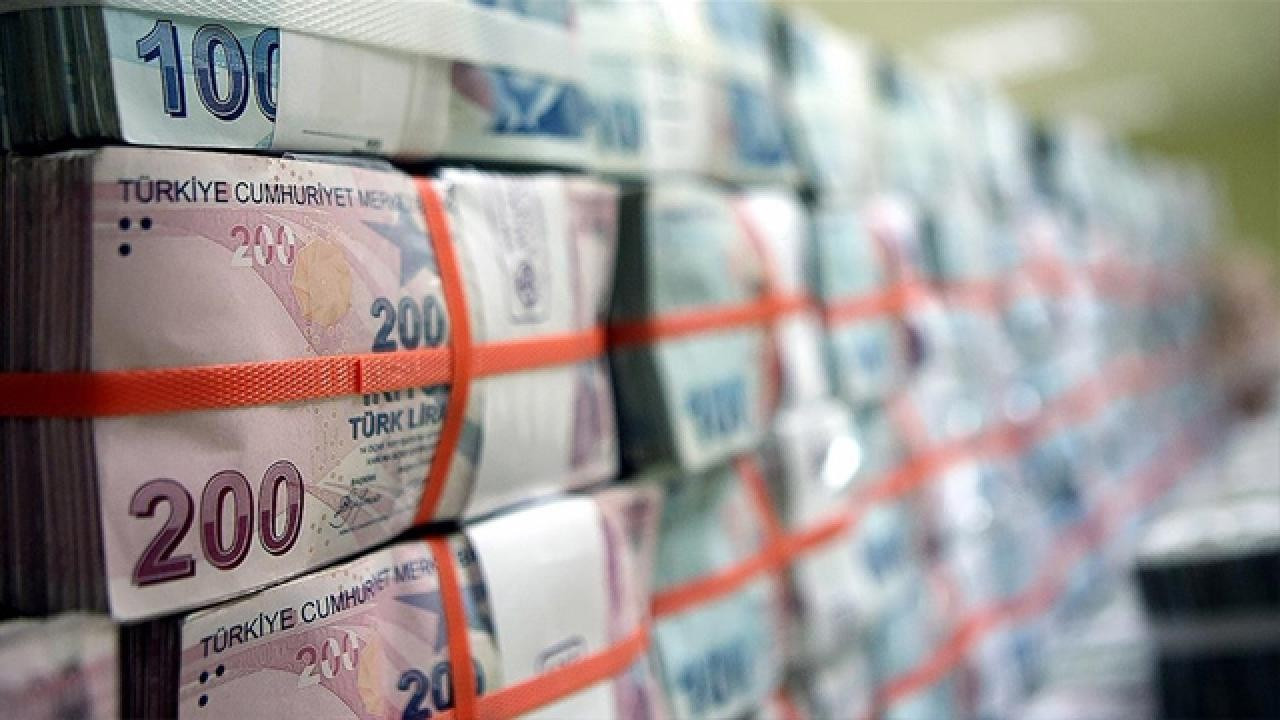 ekonomistlerden-cari-istikrarda-umutlu-varsayim-eylulde-14-milyar-dolar-fazla-bekleniyor-TPzVDvtE.jpg