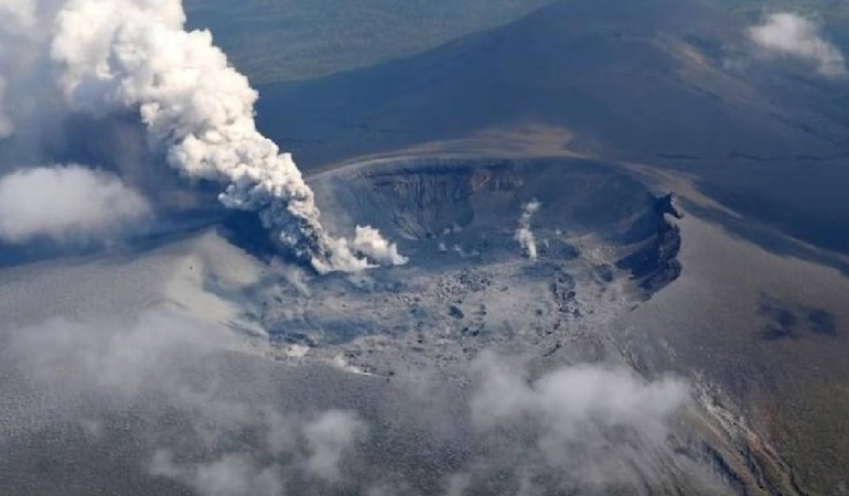 Eski bir yanardağın altında dünyanın en büyük madeni bulundu: Değeri 1,5 trilyon dolar