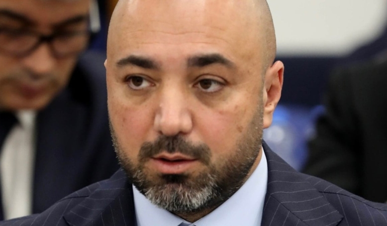 Etçi Mücahid kavga çıkardı