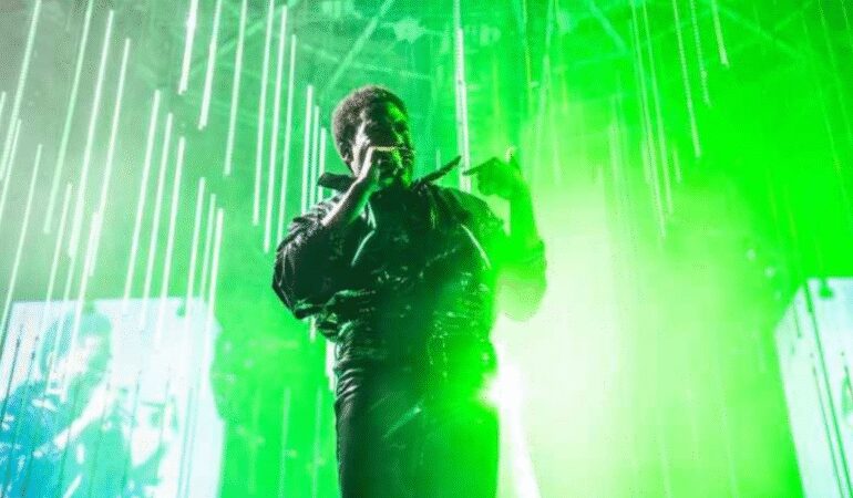 Felç geçirdiği ortaya çıktı: Tüm konserlerini tek tek iptal etmişti