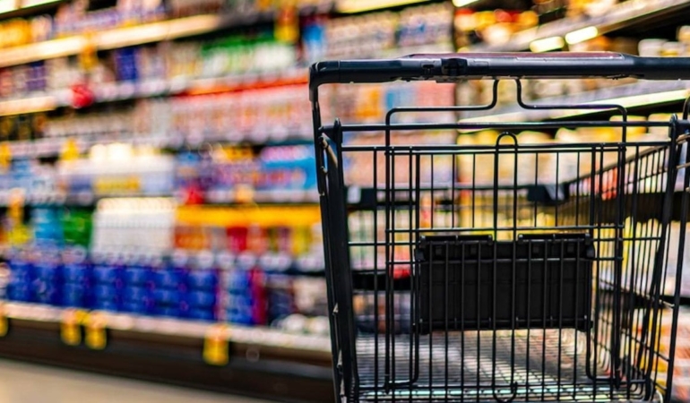 Gürer: Market rafları cep yakıyor