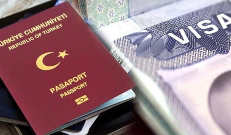 Karadağ, Türk vatandaşları için ‘vizesiz seyahat’i yeniden başlatacak