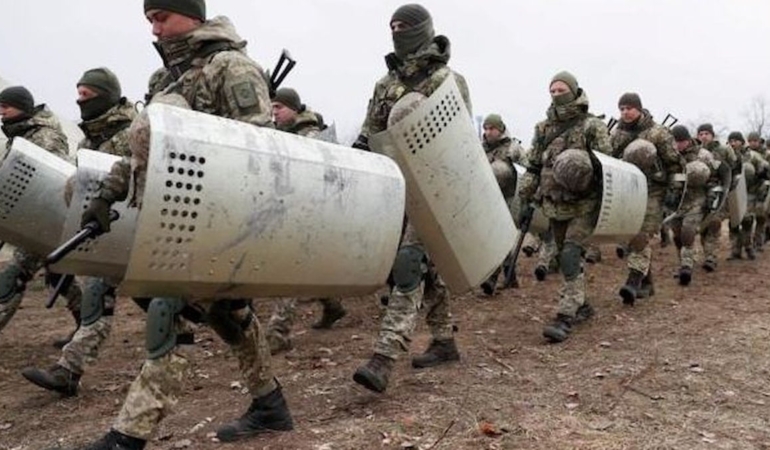 NATO ülkenin sınırına 800 bin asker konuşlandıracak! Komutan planı açıkladı