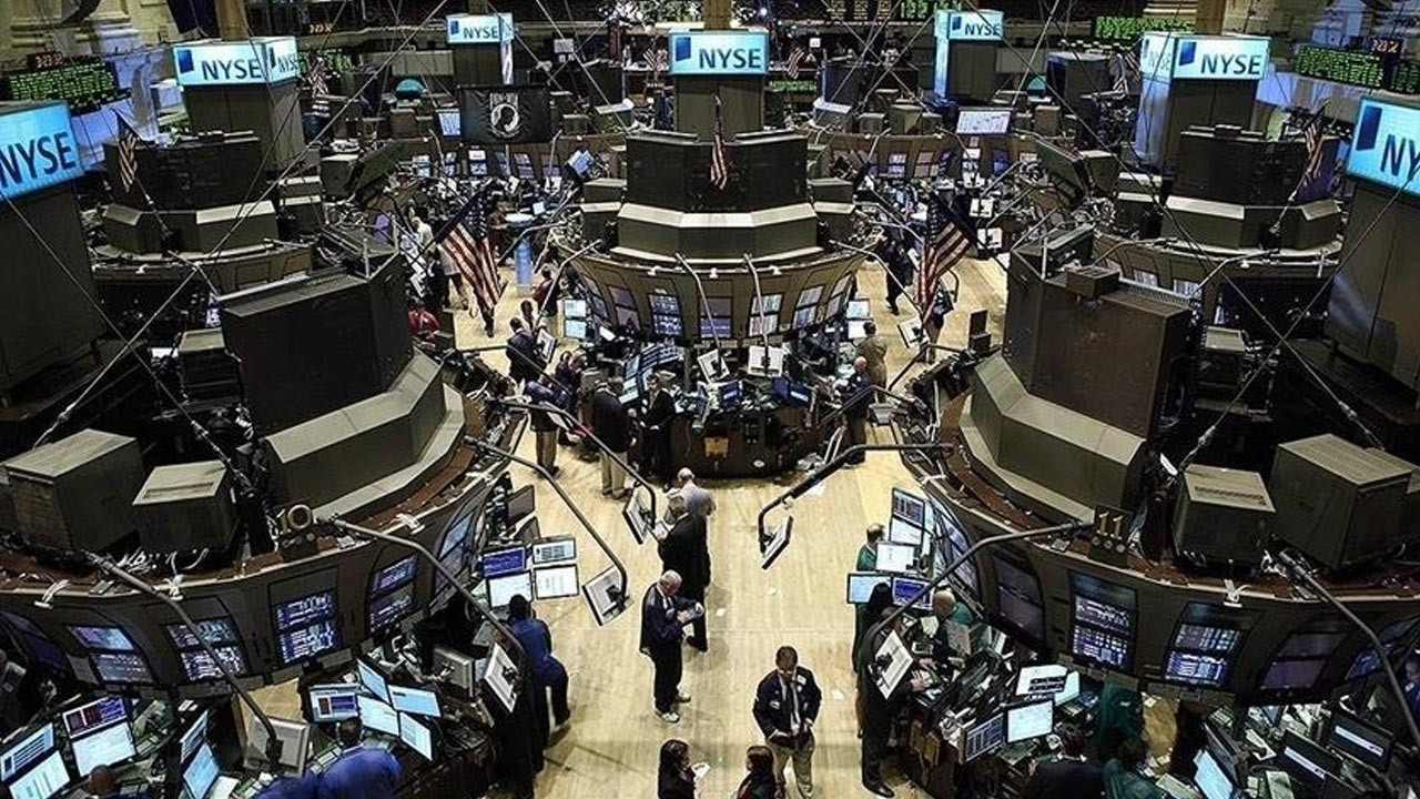 new-york-borsasi-karisik-seyirle-kapandi-zlKryTbn.jpg