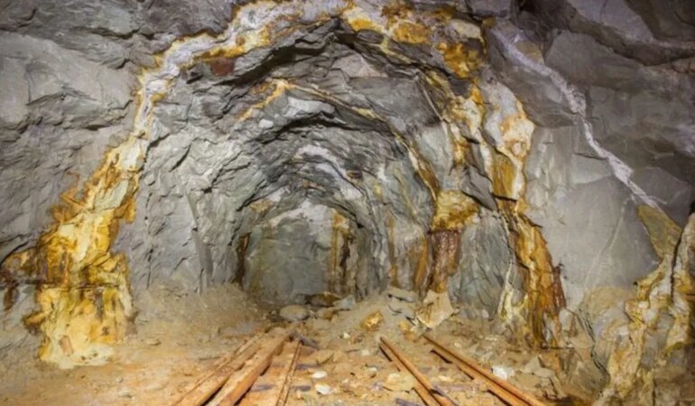 O ilimizin başına talih kuşu kondu: Bugün milyarlarca liralık altın rezervi keşfedildi