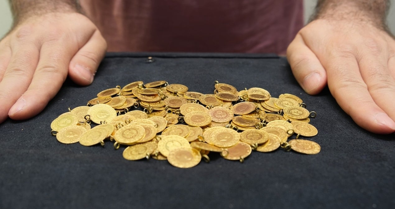 kapali-carsida-makas-100-lirayi-buldu-gram-altin-zirveden-geriledi-KIMMpSCk.jpg