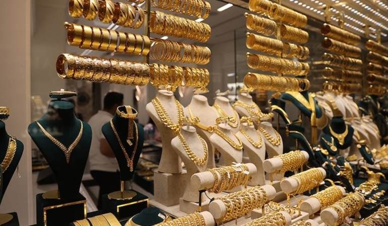 Kasım ayında o altın çeşidine yatırım yapan köşeyi döndü