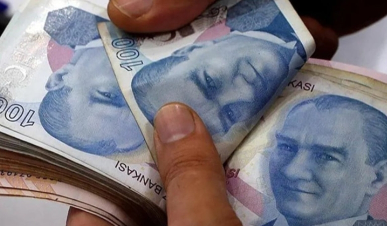 SGK uzmanı canlı yayında açıkladı: Emekli ve asgari ücret için en net rakam