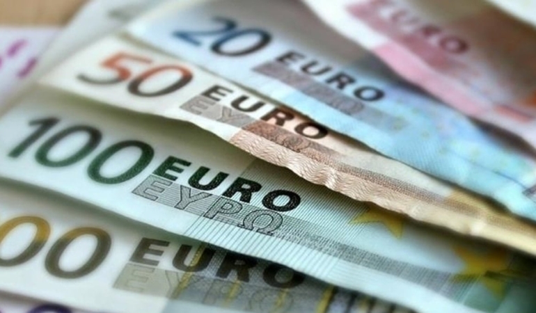 Türkiye’ye dönene 67 bin Euro hediye