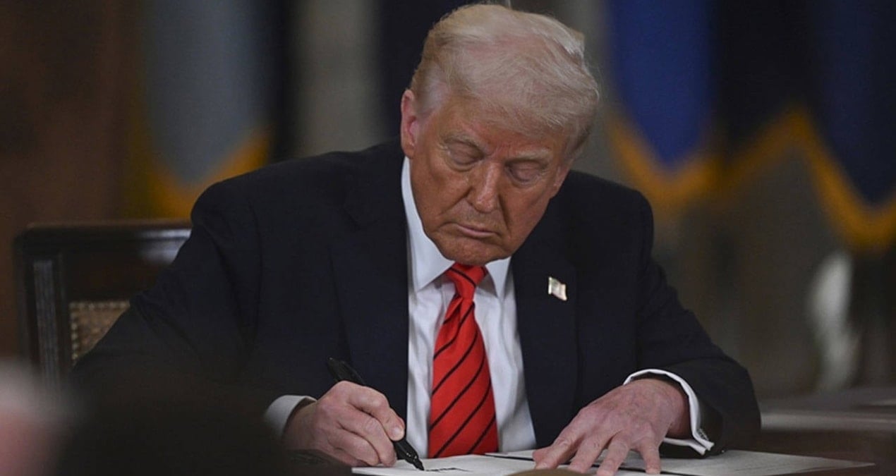 trump-imzaladi-yuzde-25-ek-gumruk-vergisi-alinacak-g1i45aHh.jpg