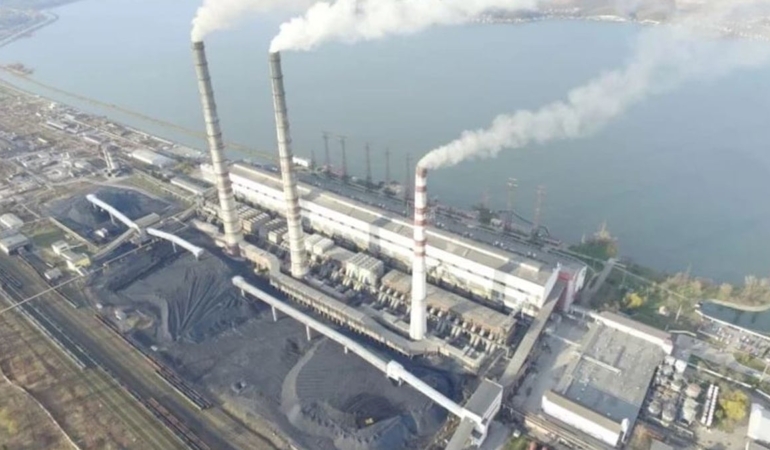 Ülkenin en büyük termik santrali vuruldu! Şehirler tek tek karanlığa gömülmeye başladı